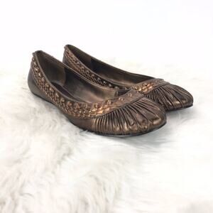 2/$30 Arturo Chiang 6.5 M Womens Copper Metallic Pleated Flats